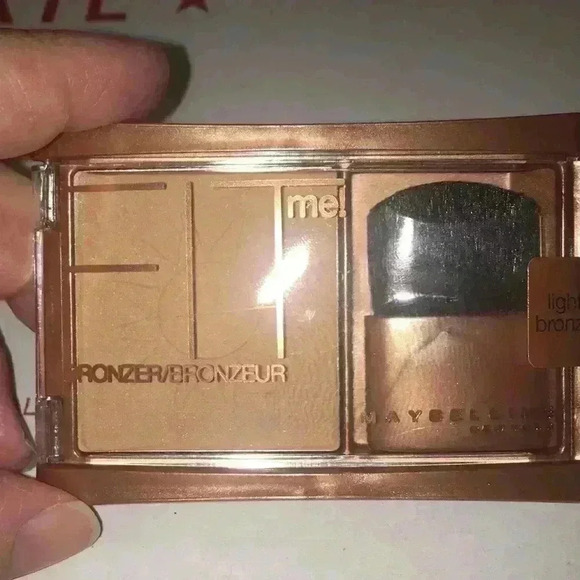 🌟 Maybelline New York Bronzers Power - Picture 2 of 6